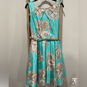 Jessica Howard midi dress with scarf and belted waist.